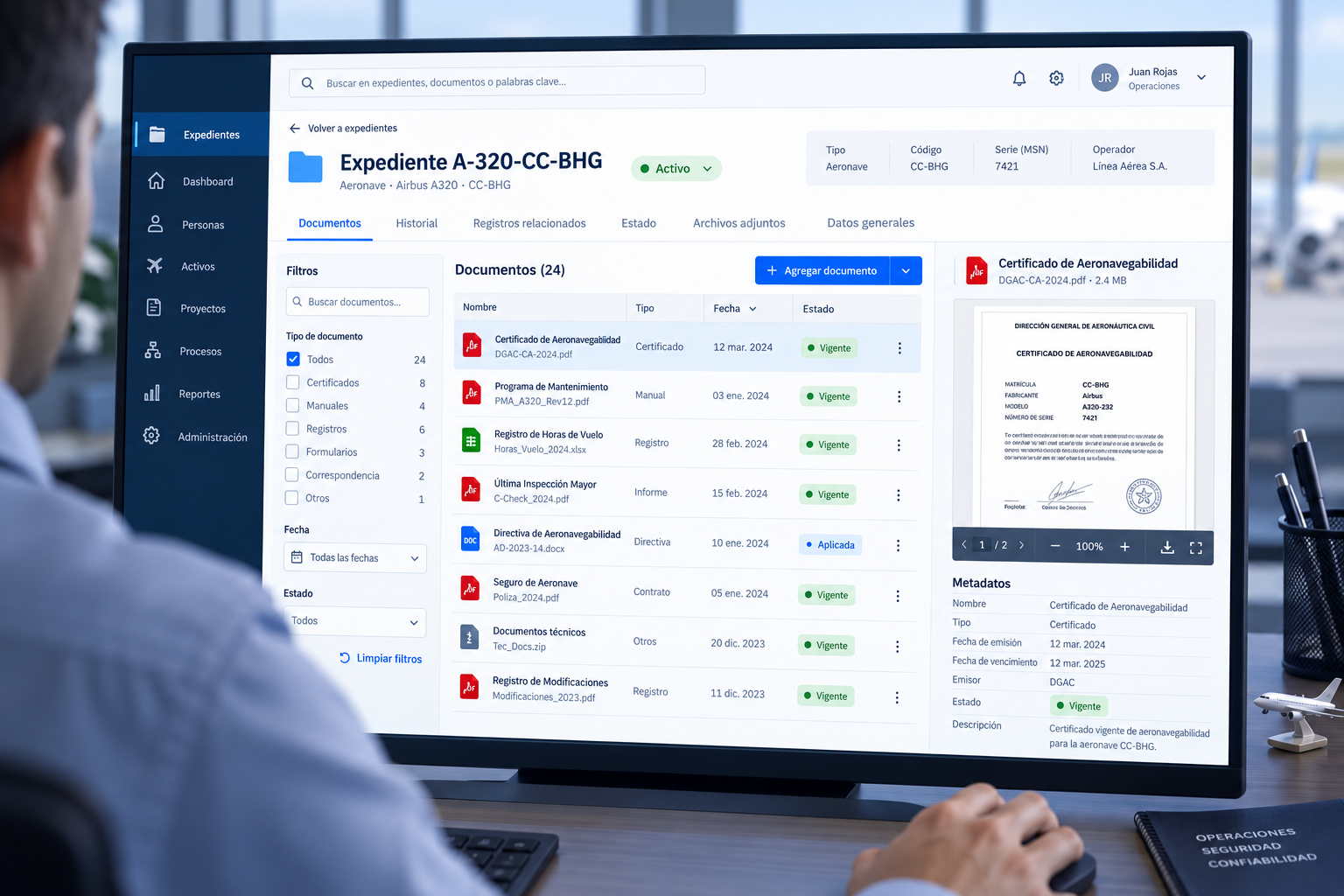 Expedientes digitales con documentos, metadatos y trazabilidad.